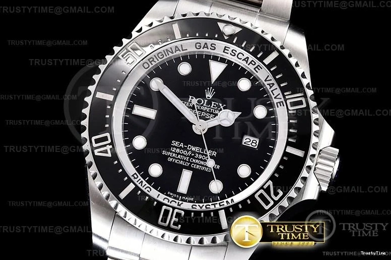 0122 ROLSD093 – Deep Sea Dweller Black Contemporary 1015